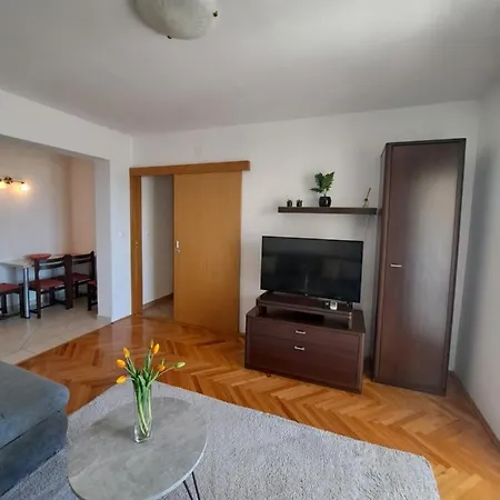 Apartments Marija Brela Exterior photo